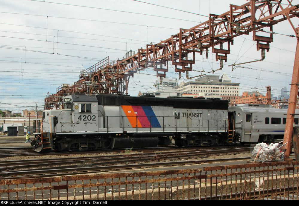 NJT 4202